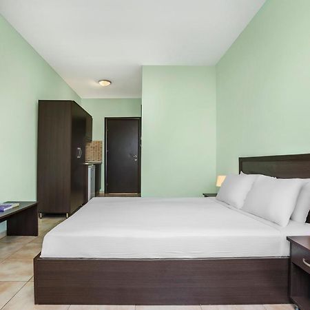 Hotel Poseidon 佩科霍里 外观 照片