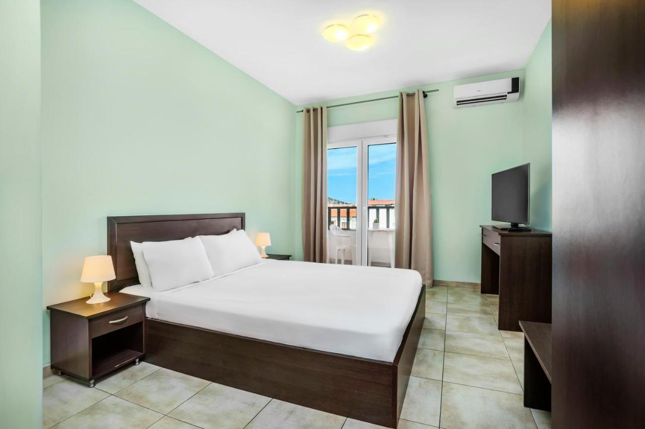 Hotel Poseidon 佩科霍里 外观 照片